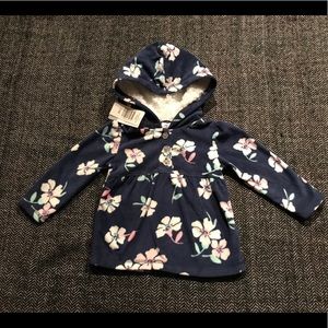 ⬇️Carters flower print Sherpa fleece size 12m